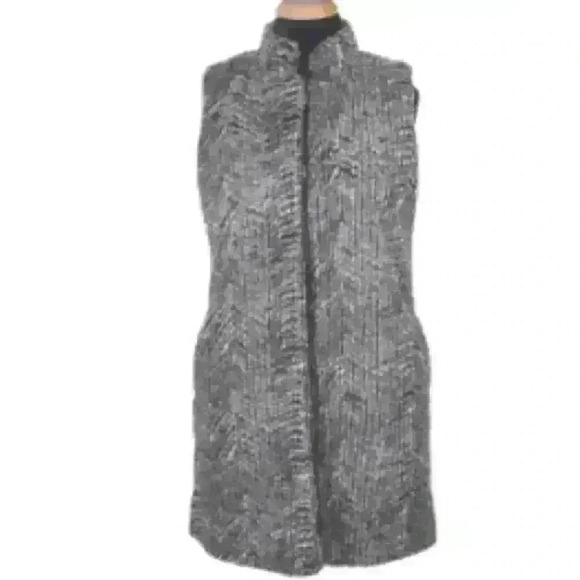 Pandemonium Seattle “Mandarin” Reversible Faux Fur Long Vest Size Medium NWOT! - Picture 2 of 11